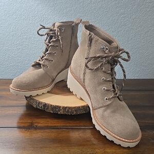 COPPER KEY Bundle Up Zip Up Lace Up Heeled Ankle Boots Tan Leather Sz 10 NWOB